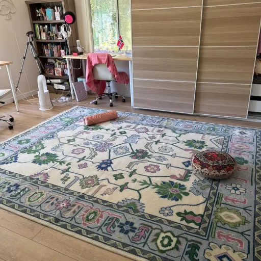 Modern Oushak rug 9x12 in ivory and beige - distressed floral design for large living rooms or dining rooms